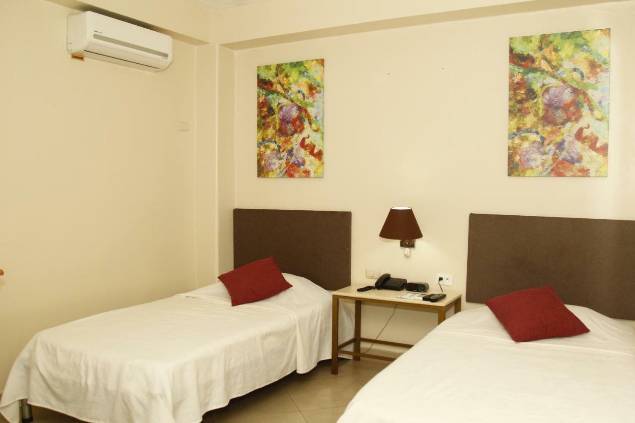 Hotel Varadero Internacional Guayaquil Bagian luar foto