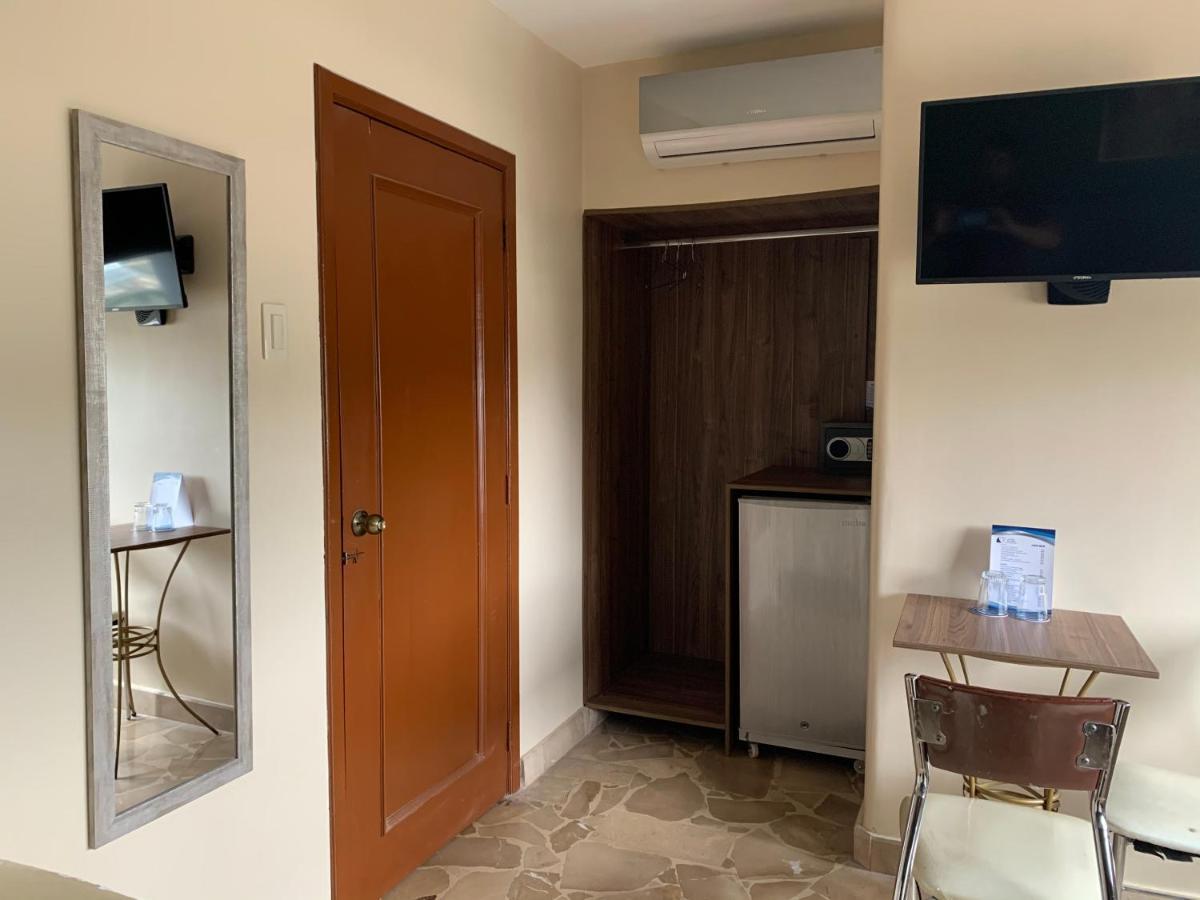 Hotel Varadero Internacional Guayaquil Bagian luar foto